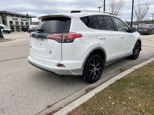 2016 Toyota RAV4 SE