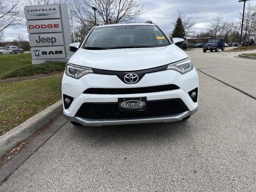 2016 Toyota RAV4 SE