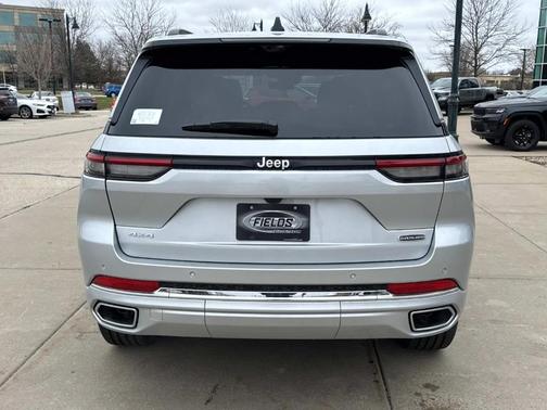 2025 Jeep Grand Cherokee Overland