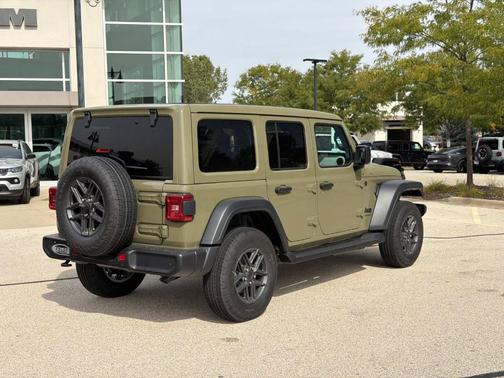 41 2027 Jeep Wrangler Sport