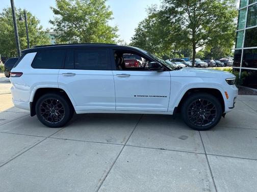 2025 Jeep Grand Cherokee L Summit