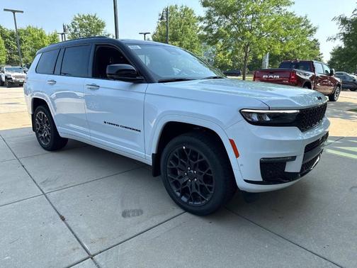 2025 Jeep Grand Cherokee L Summit