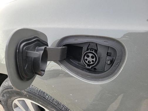 2025 Chrysler Pacifica Hybrid Select