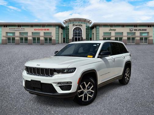 Bright White Clearcoat 2025 Jeep Grand Cherokee Limited