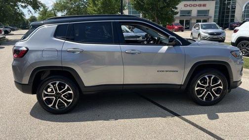 Billet Silver Metallic Clearcoat 2022 Jeep Compass Limited