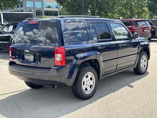 True Blue Pearlcoat 2015 Jeep Patriot Sport