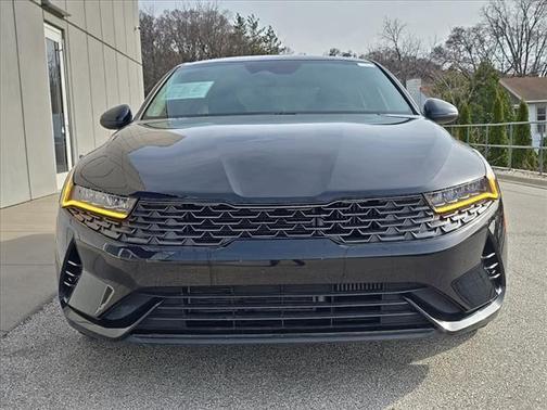 2022 Kia K5 LXS