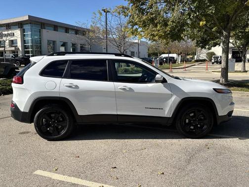 2018 Jeep Cherokee Latitude