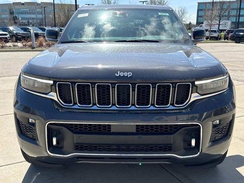 2025 Jeep Grand Cherokee Overland