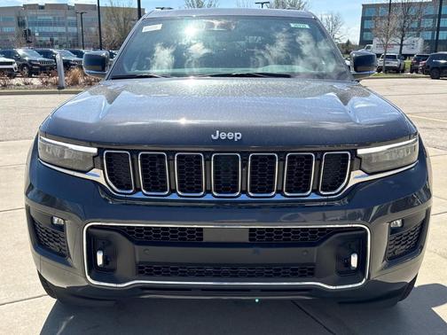 2025 Jeep Grand Cherokee Overland
