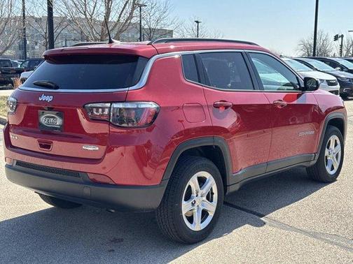 Redline Pearlcoat 2023 Jeep Compass Latitude