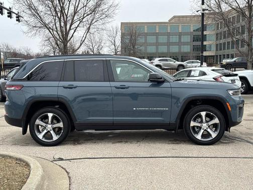 2026 Jeep Grand Cherokee Limited 4x4