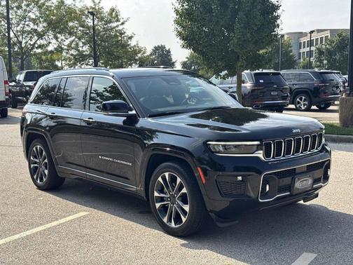 2022 Jeep Grand Cherokee Overland
