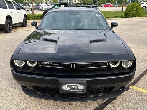 2017 Dodge Challenger SXT