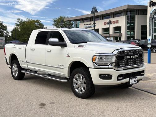 Pearl White 2022 RAM 2500 Limited