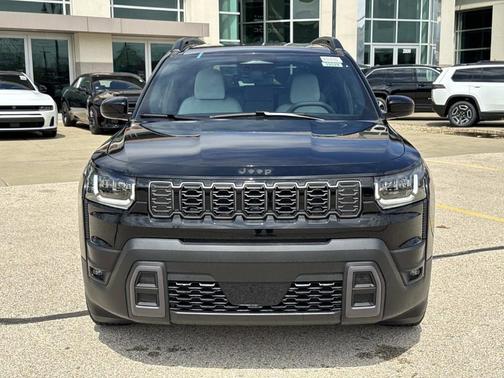Diamond Black 2026 Jeep Cherokee LAREDO/LIMITED
