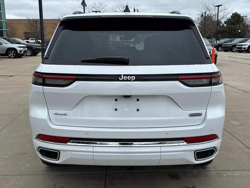 2025 Jeep Grand Cherokee Overland
