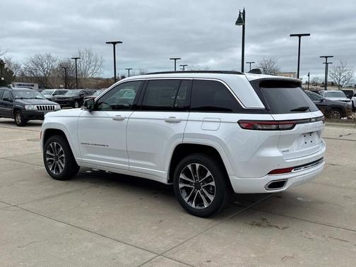 2025 Jeep Grand Cherokee Overland