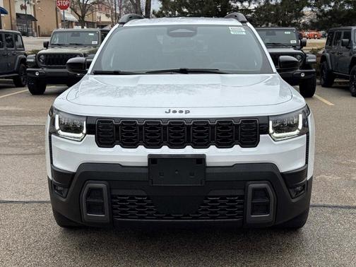 2026 Jeep Cherokee LAREDO/LIMITED