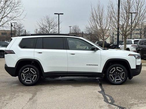 2026 Jeep Cherokee LAREDO/LIMITED