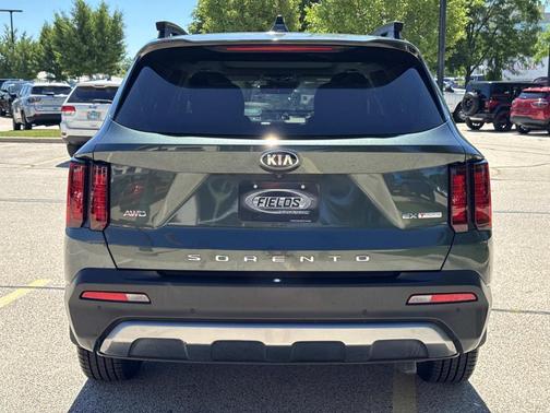 Aruba Green 2021 Kia Sorento EX