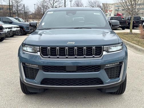 2026 Jeep Grand Cherokee Limited 4x4