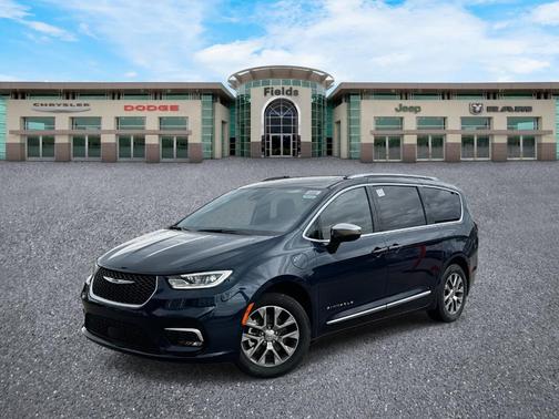 2025 Chrysler Pacifica Hybrid Pinnacle