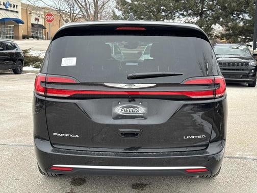 2026 Chrysler Pacifica Limited