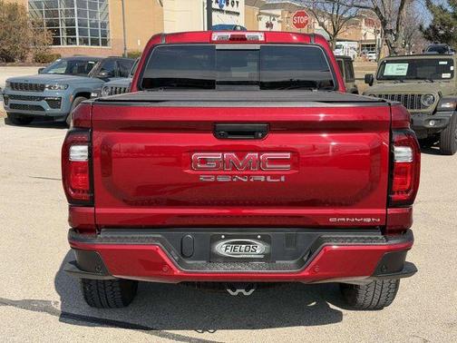 2023 GMC Canyon Denali