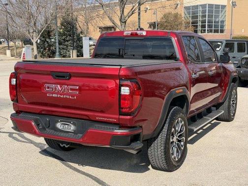 2023 GMC Canyon Denali