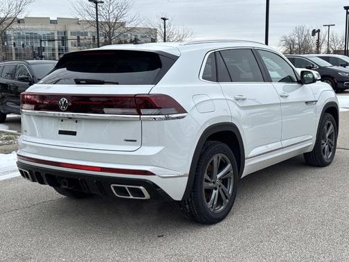 2024 Volkswagen Atlas Cross Sport 2.0T SEL R-Line