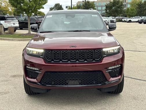 2025 Jeep Grand Cherokee Summit