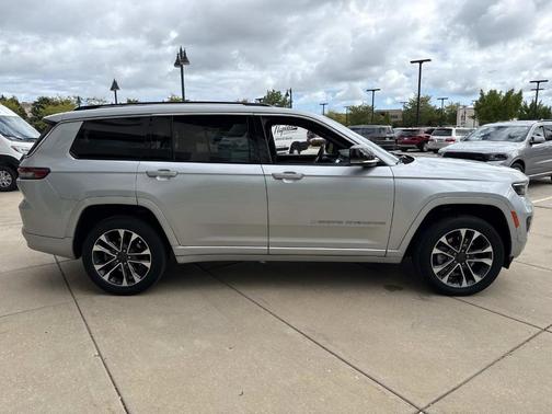 2022 Jeep Grand Cherokee L Overland