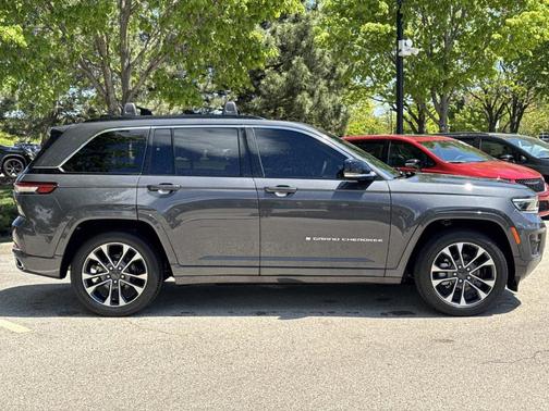 Metallic 2024 Jeep Grand Cherokee Overland