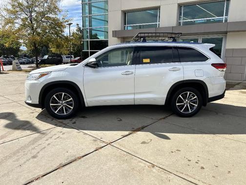2017 Toyota Highlander XLE