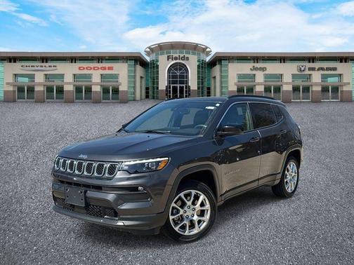 2023 Jeep Compass Latitude Lux