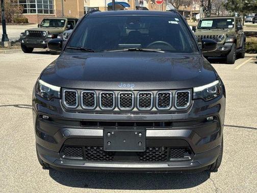 2023 Jeep Compass Latitude Lux