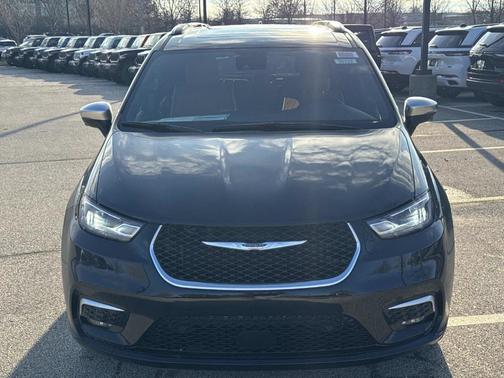 Diamond Black 2026 Chrysler Pacifica Pinnacle AWD