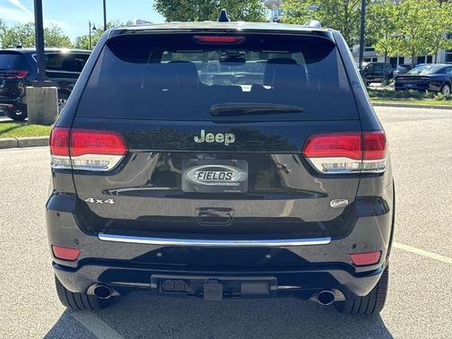 Diamond Black 2021 Jeep Grand Cherokee Overland