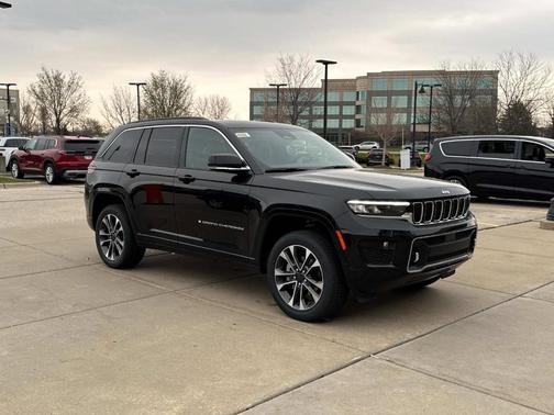 2025 Jeep Grand Cherokee Overland