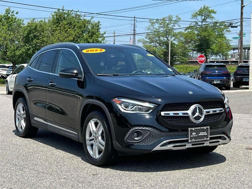 2022 Mercedes-Benz GLA 250 Base 4MATIC