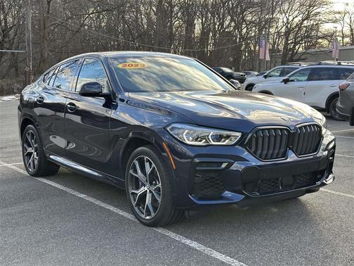 2023 BMW X6 M50i