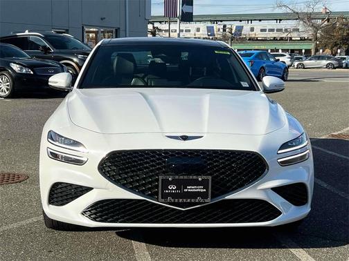 2025 Genesis G70 2.5T