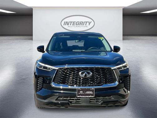 2023 INFINITI QX60 Pure