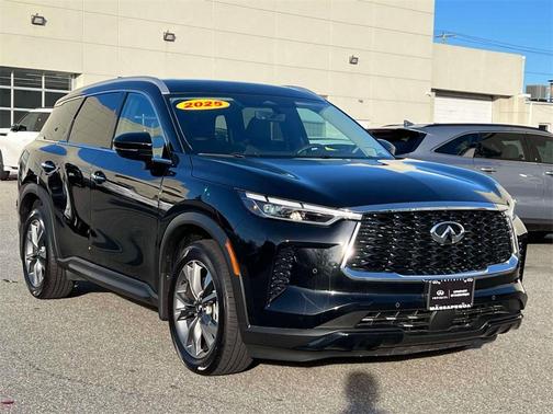 2025 INFINITI QX60 Luxe
