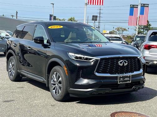 2025 INFINITI QX60 Pure
