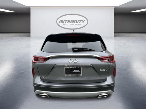2024 INFINITI QX50 Luxe
