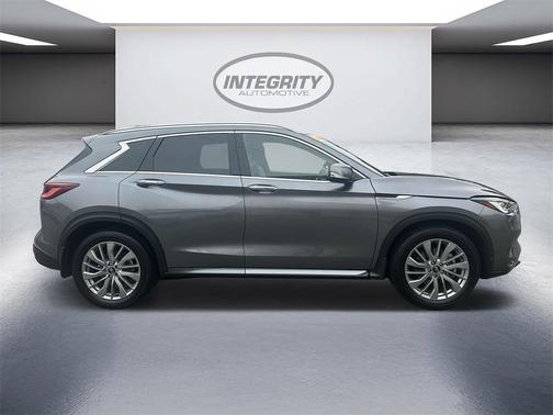 2024 INFINITI QX50 Luxe