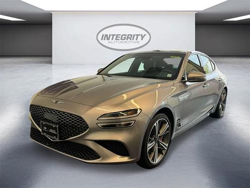 2024 Genesis G70 2.5T