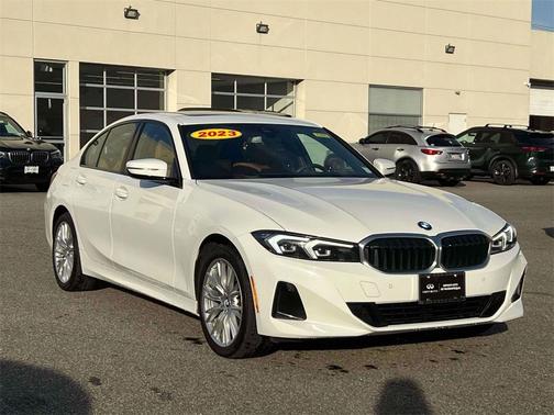 2023 BMW 330 i xDrive